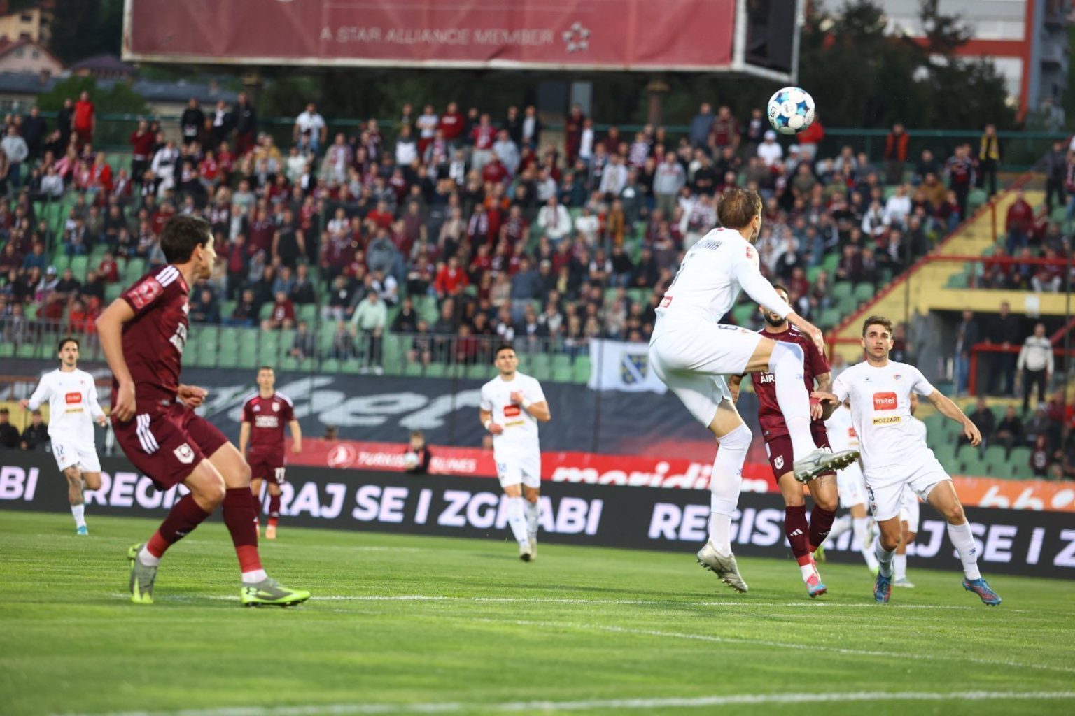 Mečevima 32. kola WWin lige prisustvovalo 9.200 gledalaca, najviše na Koševu