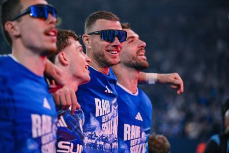 Džeko i Katić do sitnih sati sa saigračima slavili uspjeh Schalkea